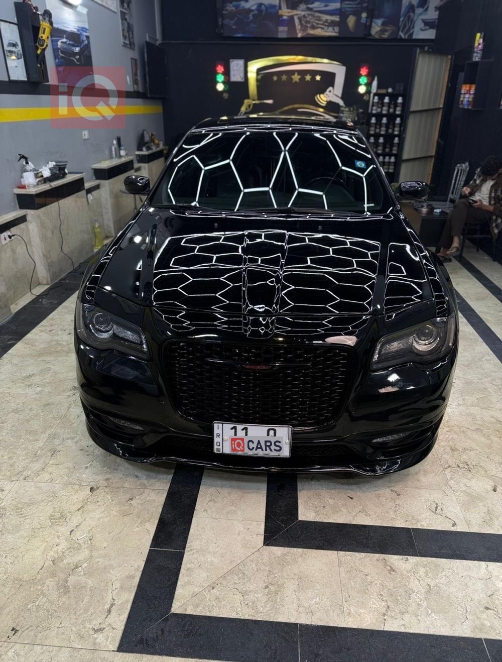 كرايسلر 300